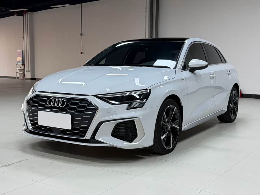 Audi A3 2021 Sportback 35 TFSI Fashion Sport