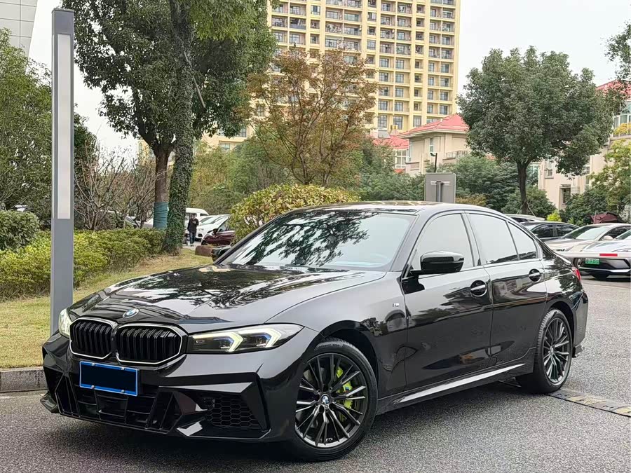 2023 BMW 3 Series 325i M Sport Shadow Edition