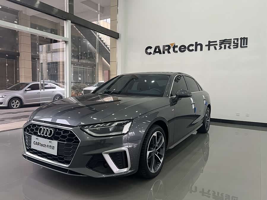 Audi A4L 2022 40 TFSI Fashion Dynamic Edition