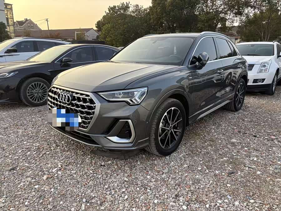 Audi Q3 2023 40 TFSI Fashion Dynamic