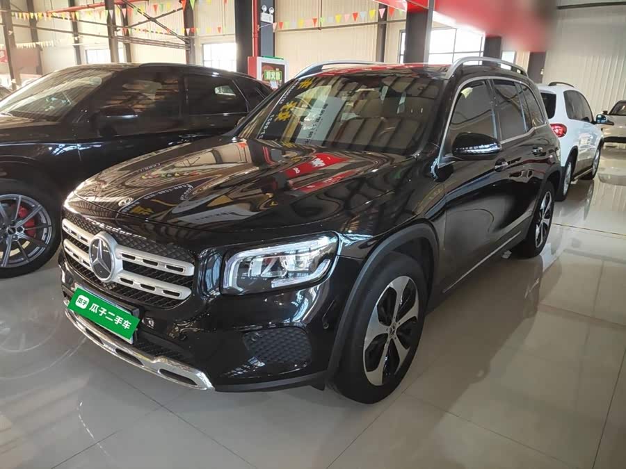 Mercedes-Benz GLB 2021 Fashion Edition