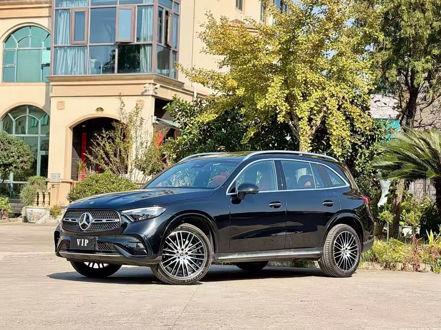 2024 Mercedes-Benz GLC 300 L 4MATIC Luxury 5-seater