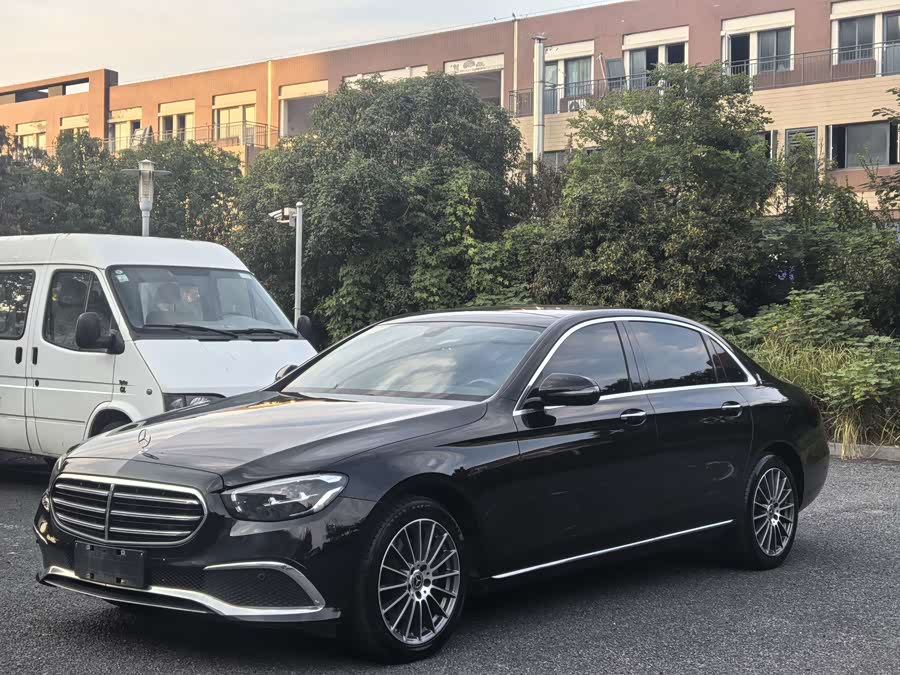 2022 Mercedes-Benz E-Class E 260 L