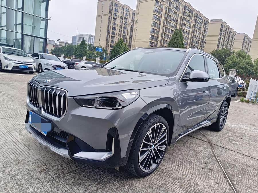 2023 BMW X1 xDrive25Li X Design Package
