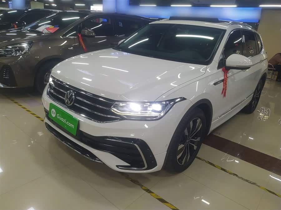 Tiguan L 2022 330TSI Automatic 2WD R-Line Premium Edition