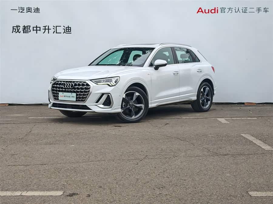 Audi Q3 2024 35 TFSI Fashion Dynamic Edition