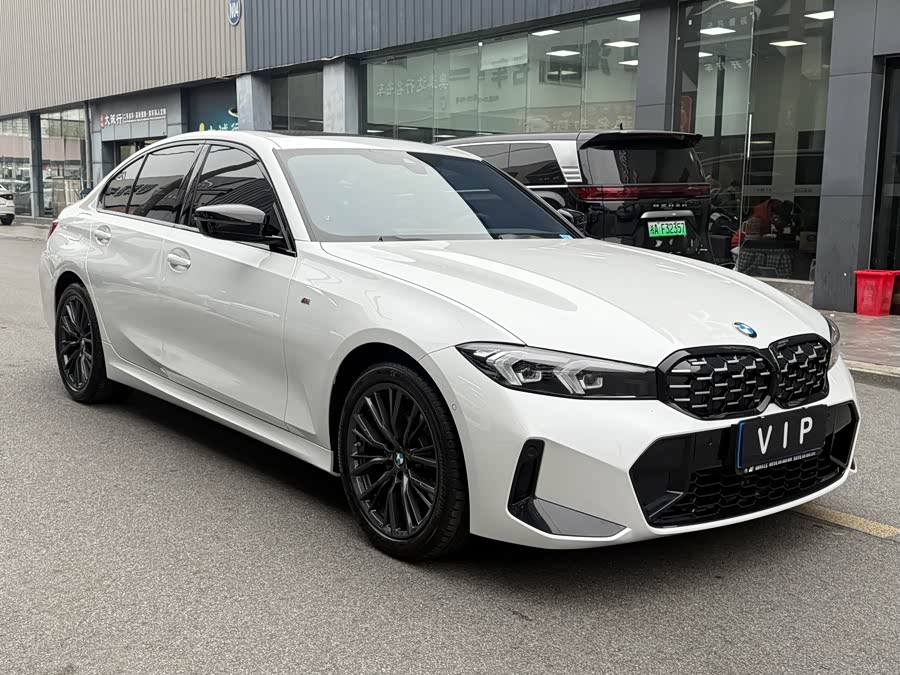 2024 BMW 3 Series 325i M Sport Shadow Edition