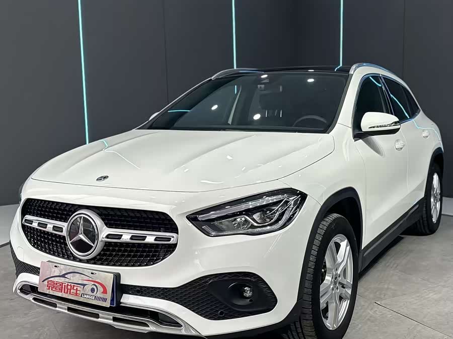 Mercedes-Benz GLA 2022 Facelift - GLA 200