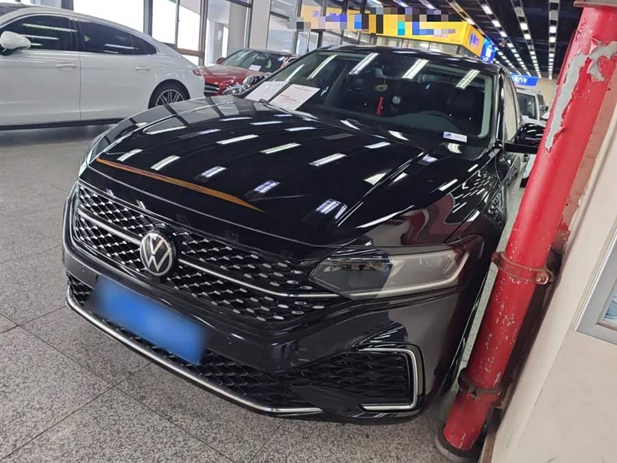 2023 Passat Facelift 330TSI Starry Sky Elite Edition