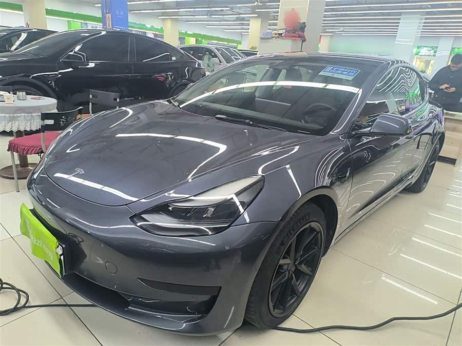 Model 3 2022 Rear-Wheel Drive