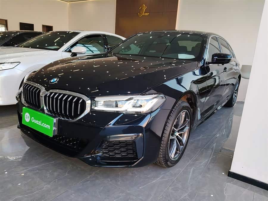 BMW 5 Series 2022 Facelift II 525Li M Sport Package