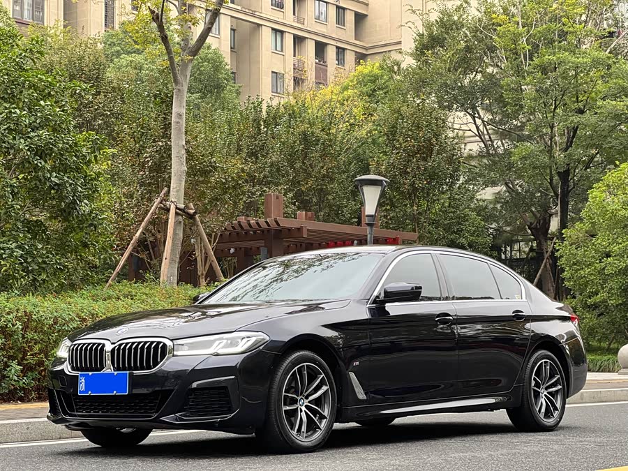 2021 BMW 5 Series 525Li M Sport Package