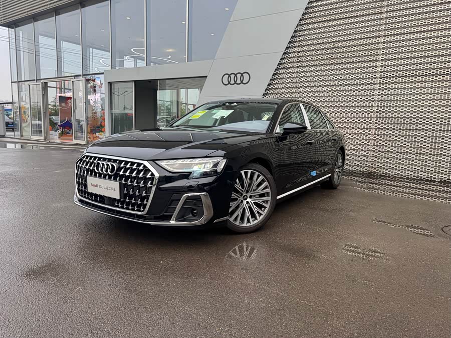 2025 Audi A8 A8L 50 TFSI quattro Premium Edition