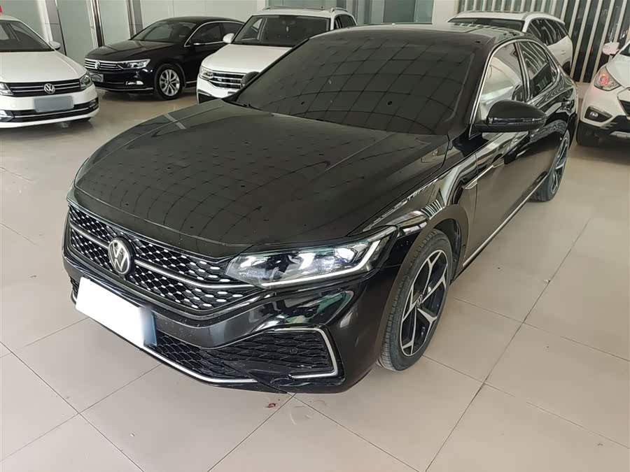 2023 Passat Facelift 330TSI Starry Sky Elite Edition