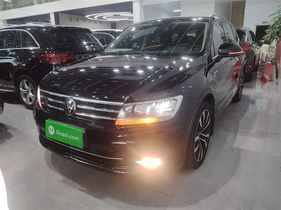 Tiguan L 2021 330TSI Automatic 2WD R-Line Premium Edition