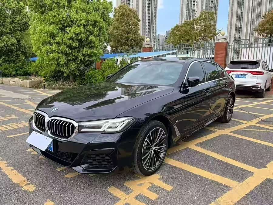 2023 BMW 5 Series 530Li Leading Edition M Sport Package