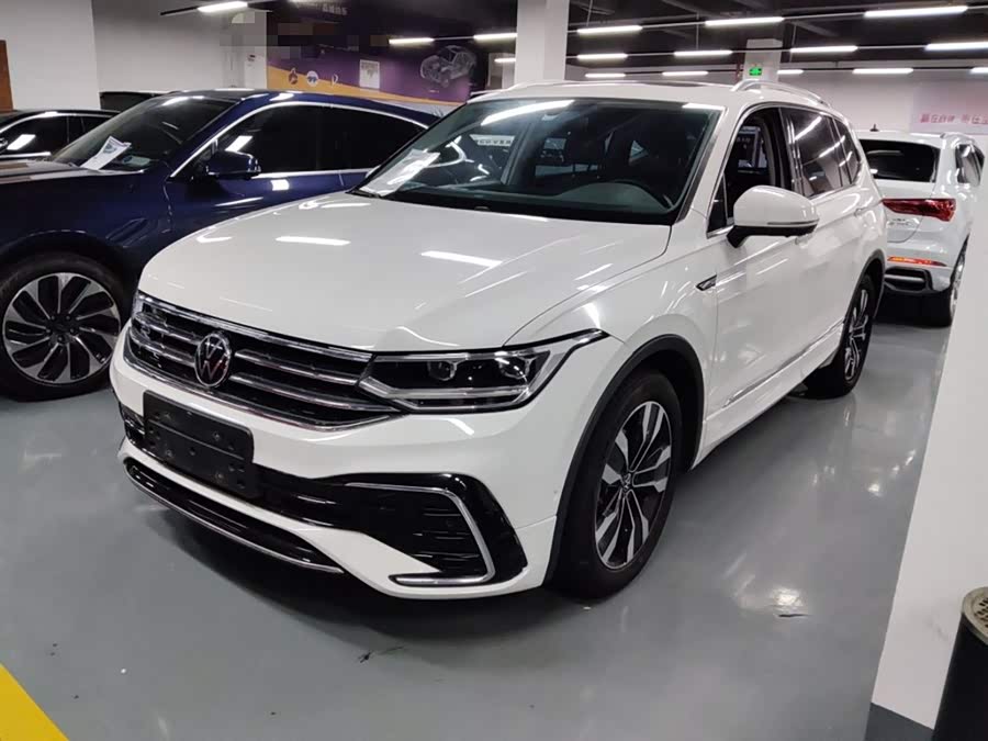 Tiguan L 2022 330TSI Automatic 2WD R-Line Premium Edition