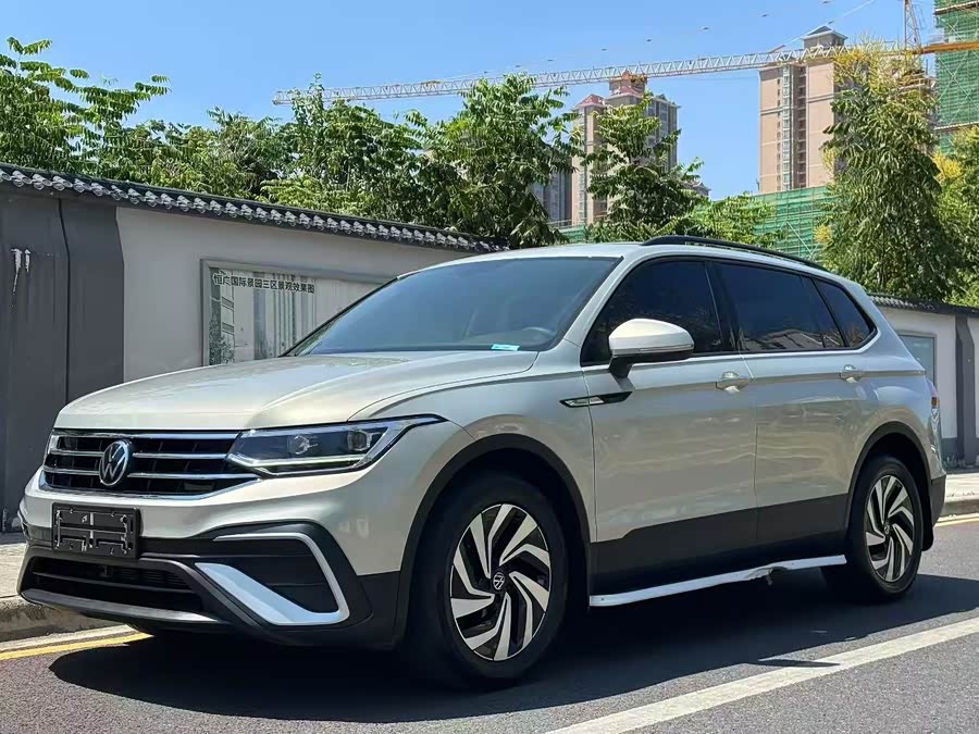 Tiguan L 2022 330TSI Automatic 2WD Smart Edition