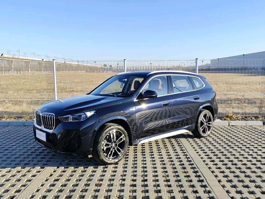2024 BMW X1 sDrive25Li M Sport Package