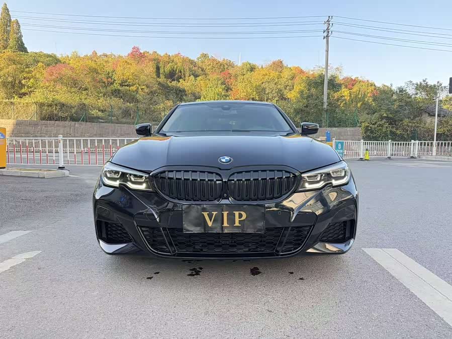 2021 BMW 3 Series 325Li M Sport Shadow Edition