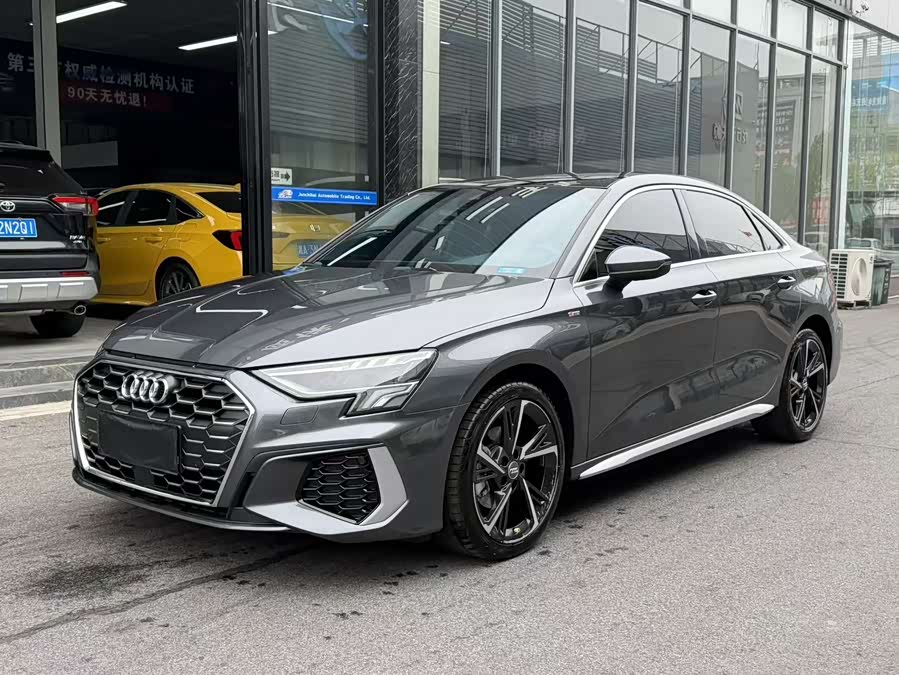 2021 Audi A3 A3L Limousine 35 TFSI Fashion Sport