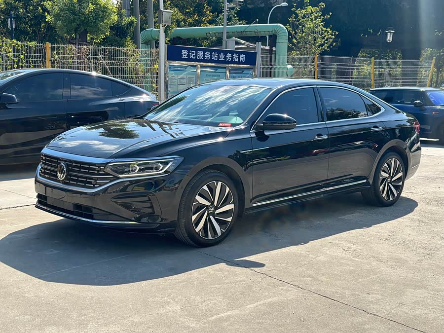 2023 Passat 330TSI Luxury Edition