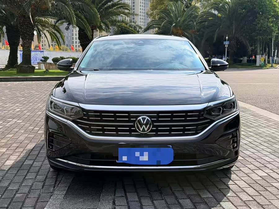 2023 Passat Facelift 380TSI Luxury Edition