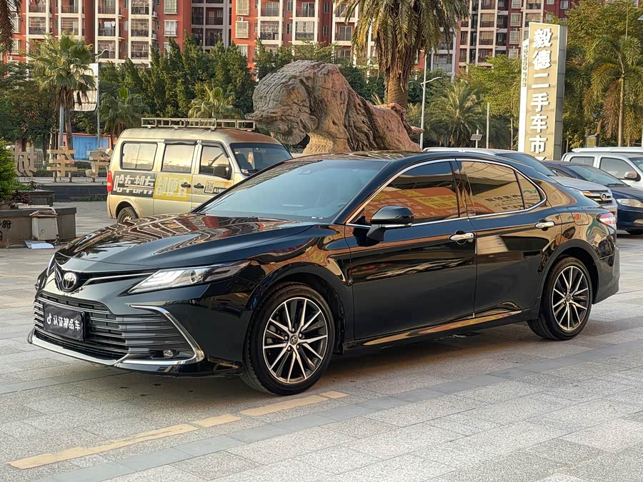 Camry 2021 2.5G Luxury Edition