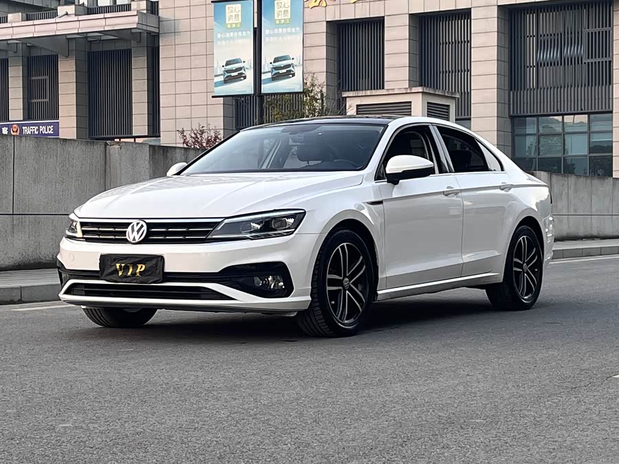 Lamando 2021 Facelift 280TSI DSG Comfort Edition