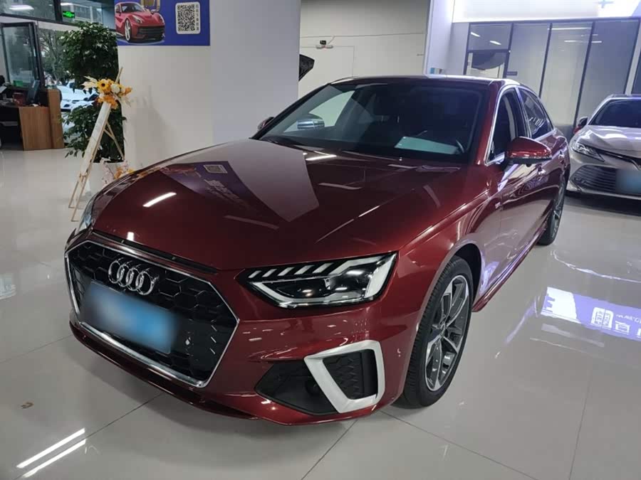 Audi A4L 2022 40 TFSI Fashion Dynamic Edition