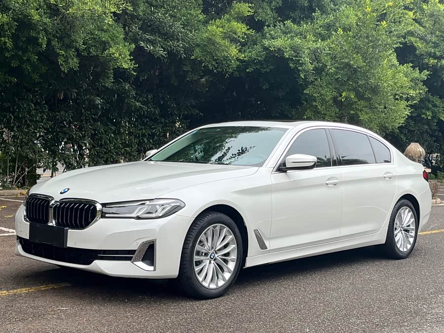 2022 BMW 5 Series Facelift 525Li Luxury Package