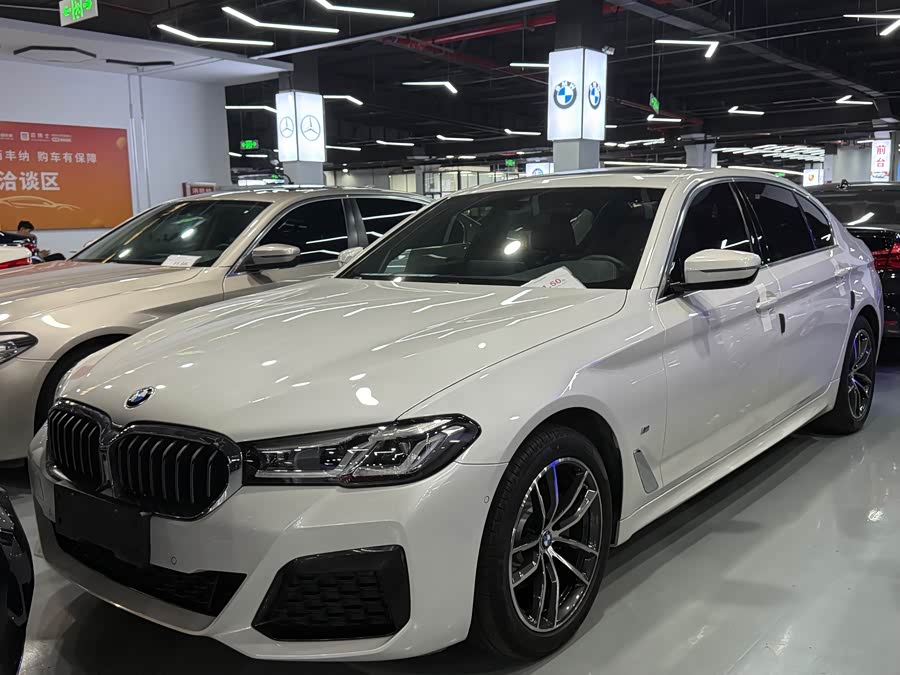 2021 BMW 5 Series 525Li M Sport Package