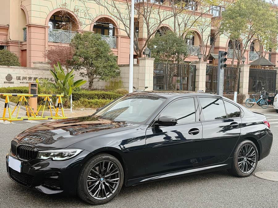 BMW 3 Series 2021 Facelift II 325i M Sport Shadow Edition