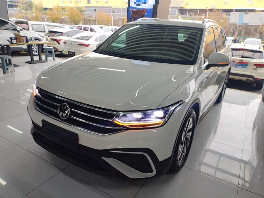 Tiguan L 2022 330TSI Automatic 2WD Smart Edition