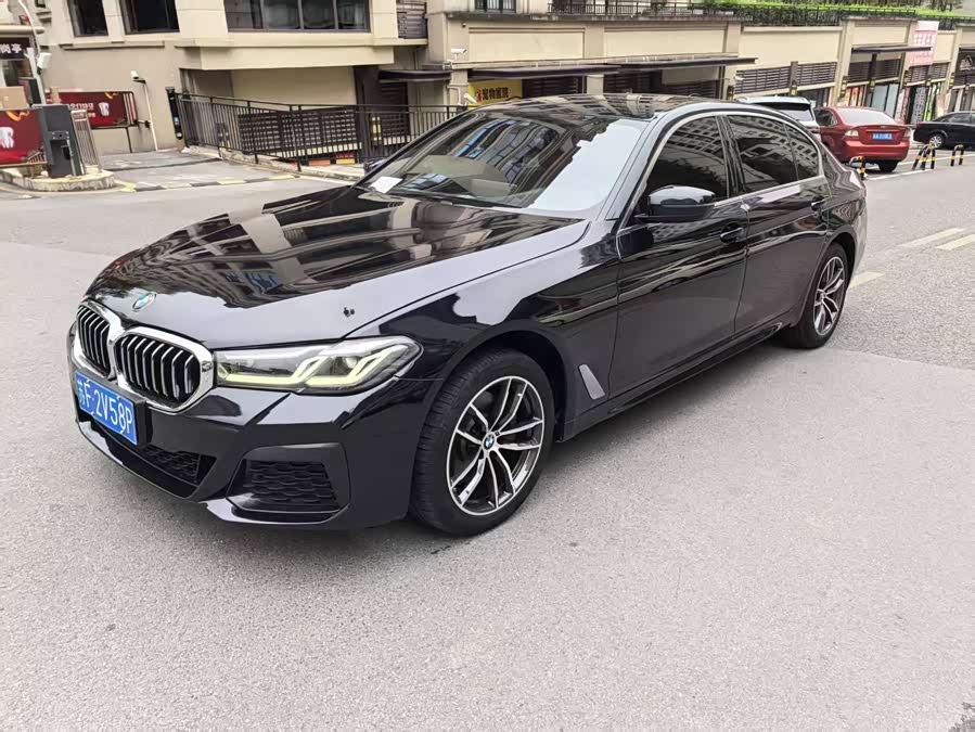 2022 BMW 5 Series 525Li Luxury Package