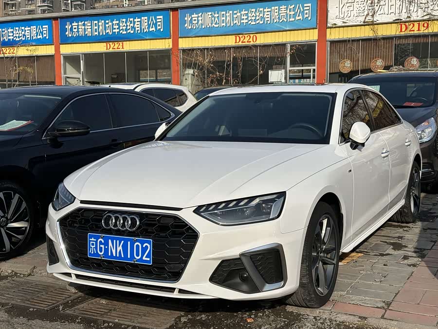 Audi A4L 2022 40 TFSI Fashion Elegance