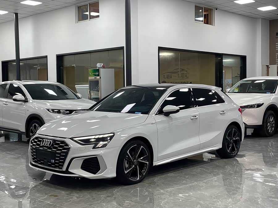 Audi A3 2022 Sportback 35 TFSI Fashion Sport