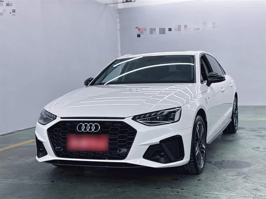 Audi A4L 2022 40 TFSI Fashion Dynamic Edition