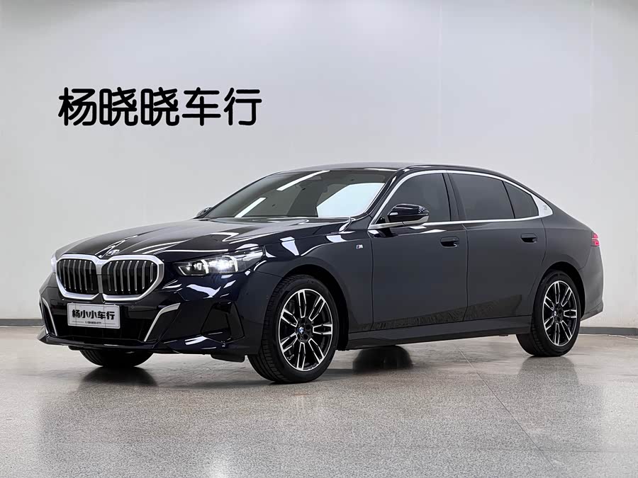 2026 BMW 5 Series 525Li M Sport Package