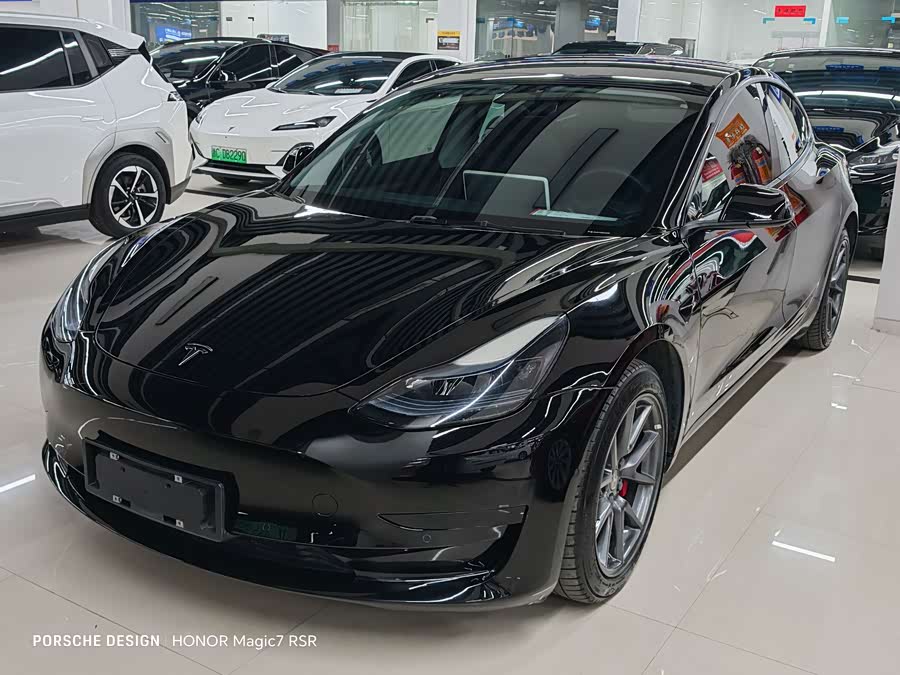 Model 3 2023 Rear-Wheel Drive