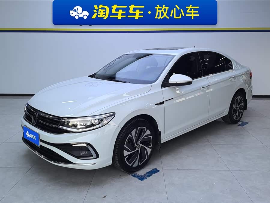 2023 Volkswagen Bora 300TSI DSG Premium Edition