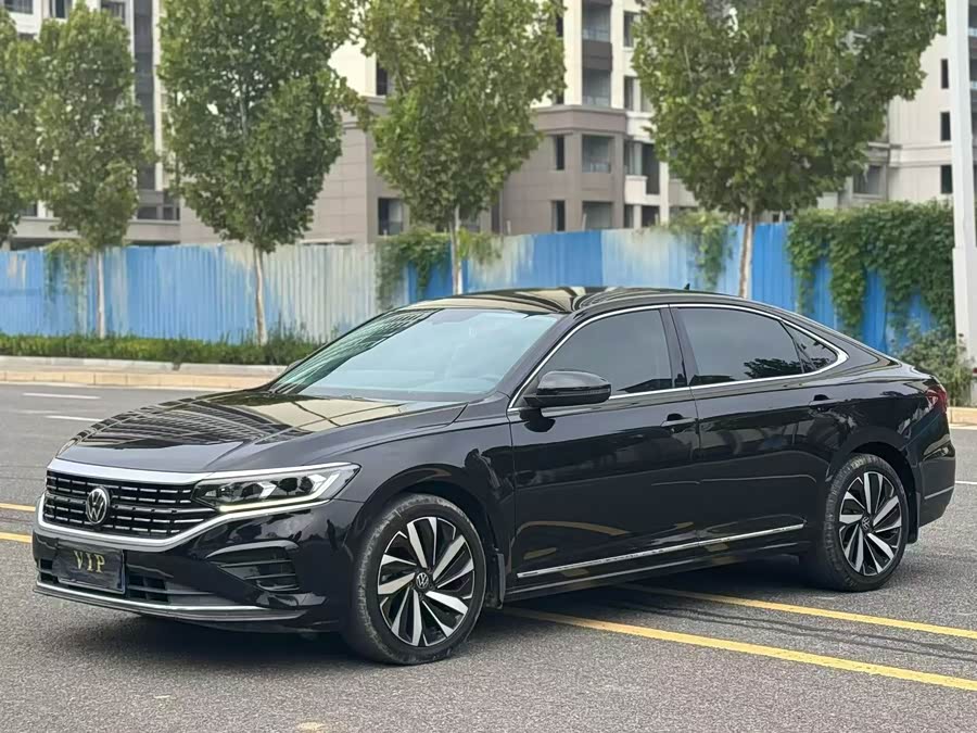 2022 Volkswagen Passat 330TSI Elite Edition