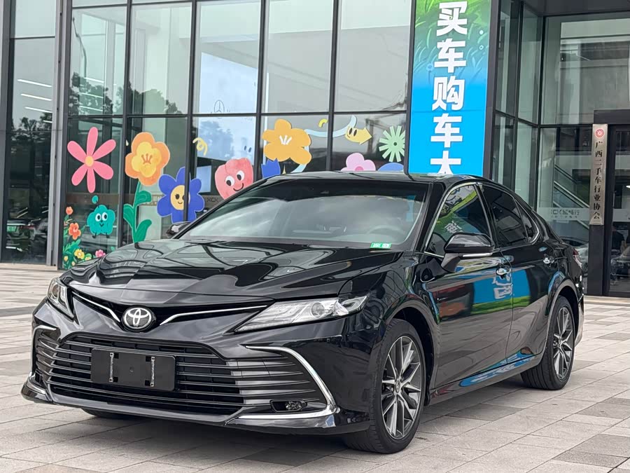 Camry 2021 2.5G Luxury Edition