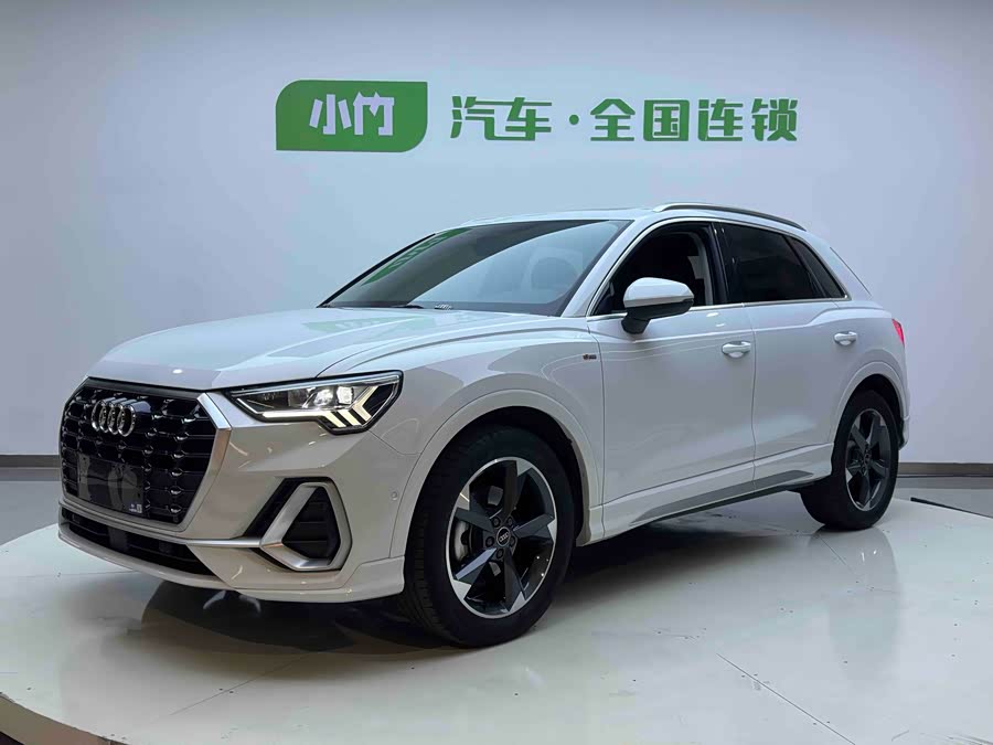 Audi Q3 2022 35 TFSI Fashion Dynamic Edition