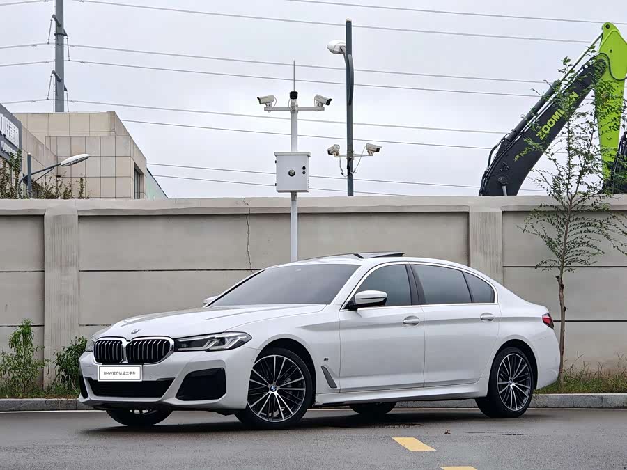 2021 BMW 5 Series 530Li Leading Edition M Sport Package