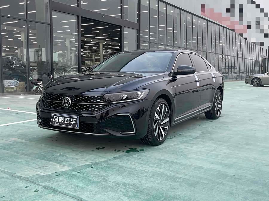 2022 Volkswagen Passat 330TSI Starry Sky Elite Edition