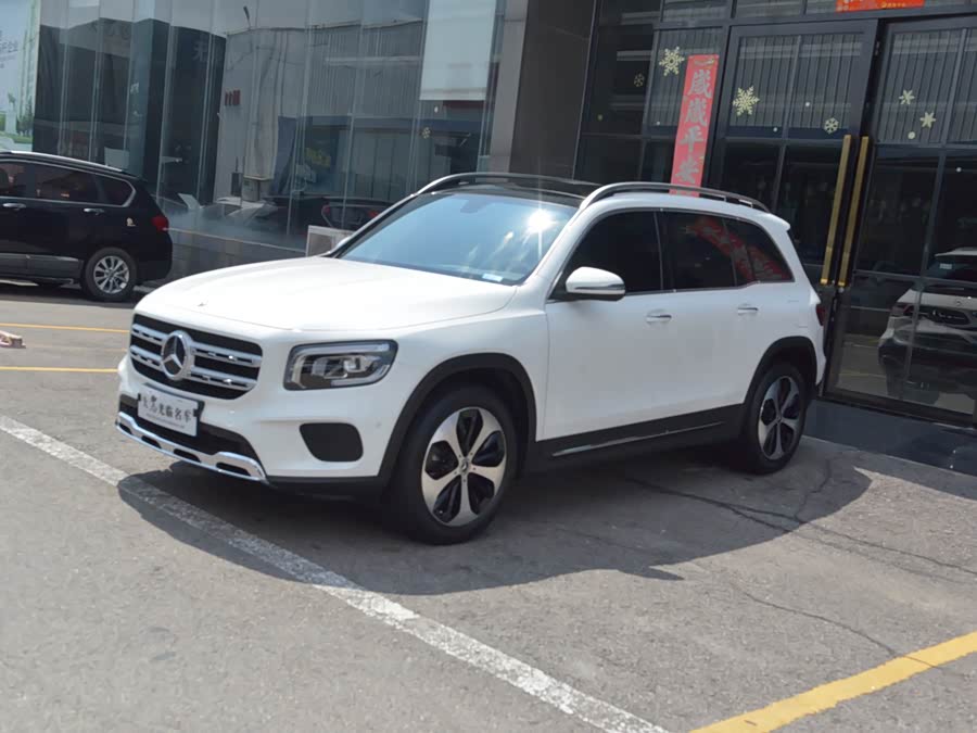 Mercedes-Benz GLB 2021 Fashion Edition
