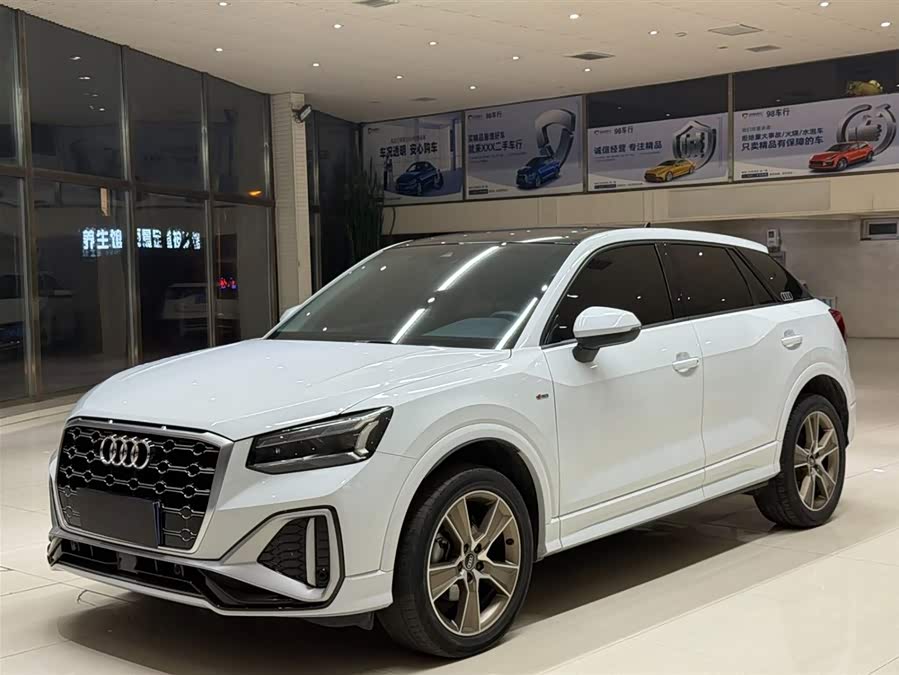 Audi Q2L 2022 35 TFSI Fashion Dynamic Edition