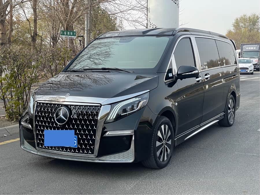 2023 Nissan Vito 2.0T Business Edition 7-seater
