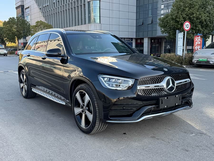 2022 Mercedes-Benz GLC 300 L 4MATIC Dynamic Edition